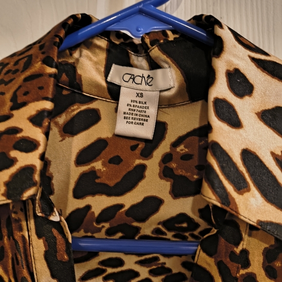Cache Silk Animal Print Button Down Shirt Gold Accents XS - Picture 3 of 4